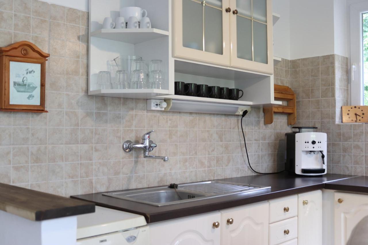 Grape&Wine Guesthouse Эгер Экстерьер фото