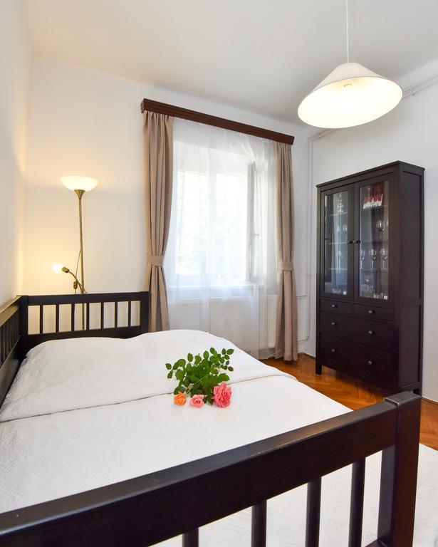 Grape&Wine Guesthouse Эгер Экстерьер фото
